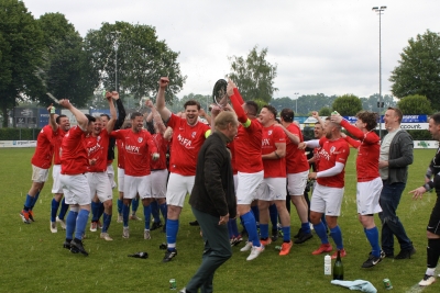 Heren 10 SV Venray overtuigend kampioen