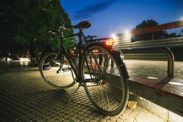 Fietsen zonder licht blijft gevaarlijk