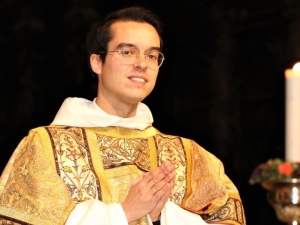Stefan Ansinger uit Venray wordt tot priester gewijd